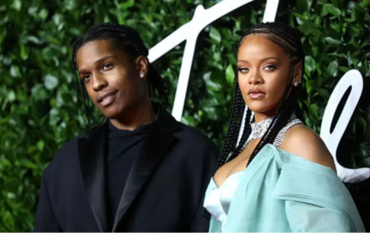 Rihanna e ASAP Rocky compartilham primeiras fotos do segundo filho; confira