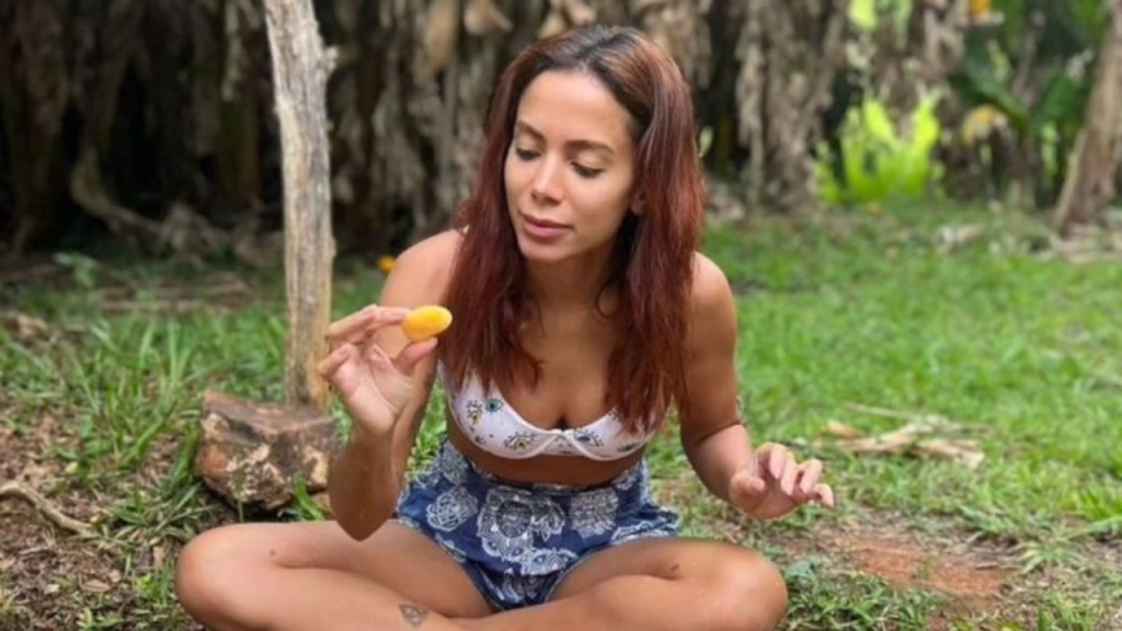 Anitta em retiro espiritual